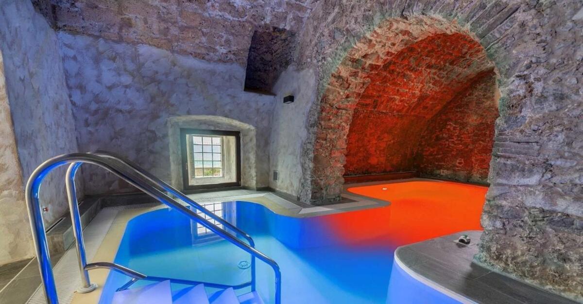 Palazzo Cestari Hotel Montesano sulla Marcellana Exteriör bild