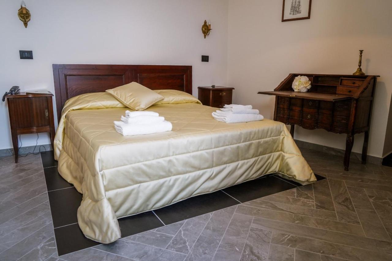 Palazzo Cestari Hotel Montesano sulla Marcellana Exteriör bild